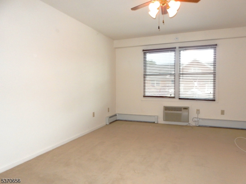 River Walk - Residential Lease