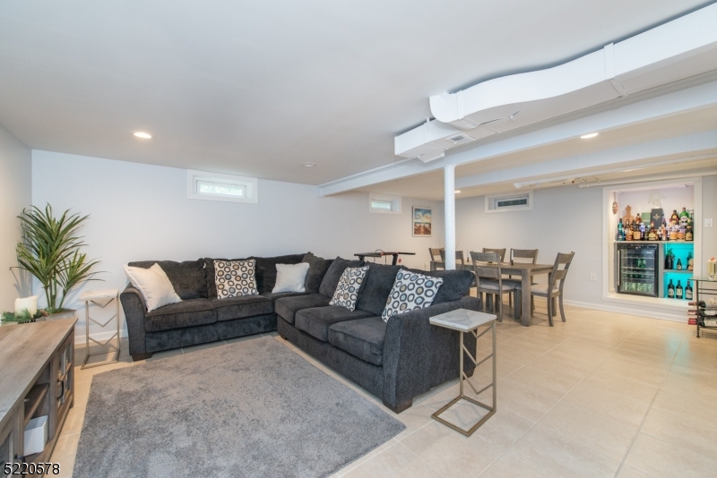 Indian Lake - Residential Lease