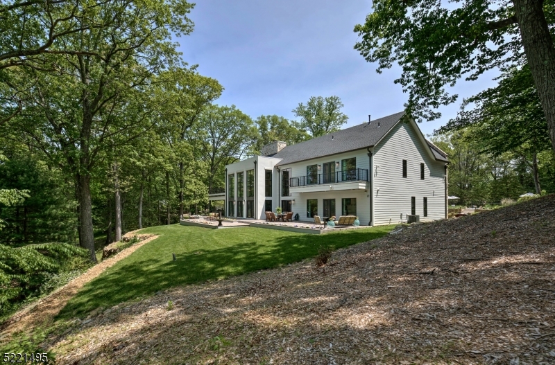 Round Top - Residential