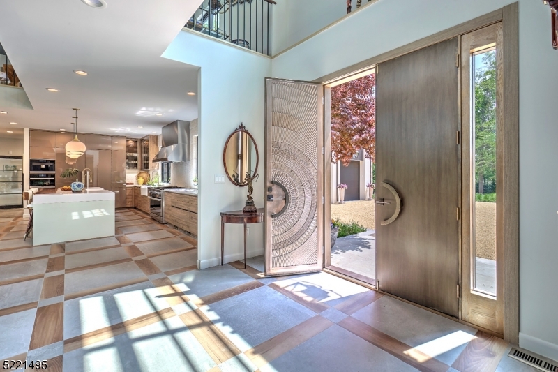 Round Top - Residential