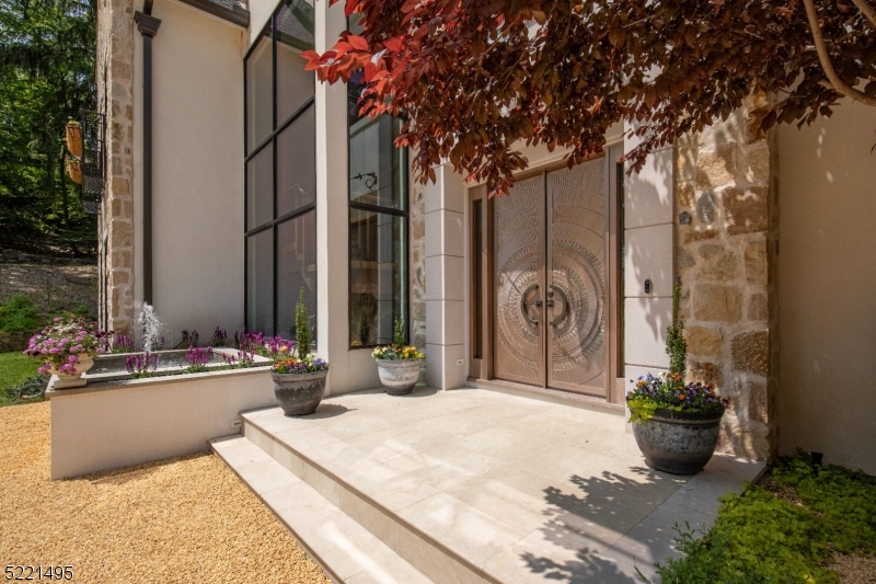 Round Top - Residential