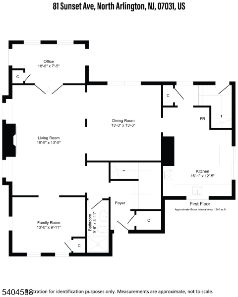 Main image without alt text