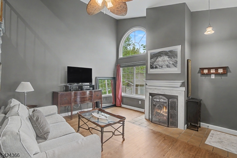 Crestmont - Residential