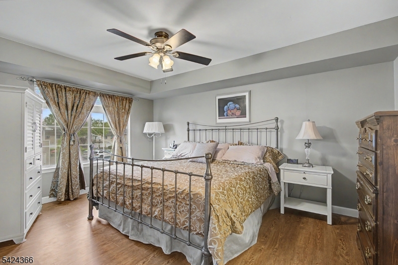 Crestmont - Residential