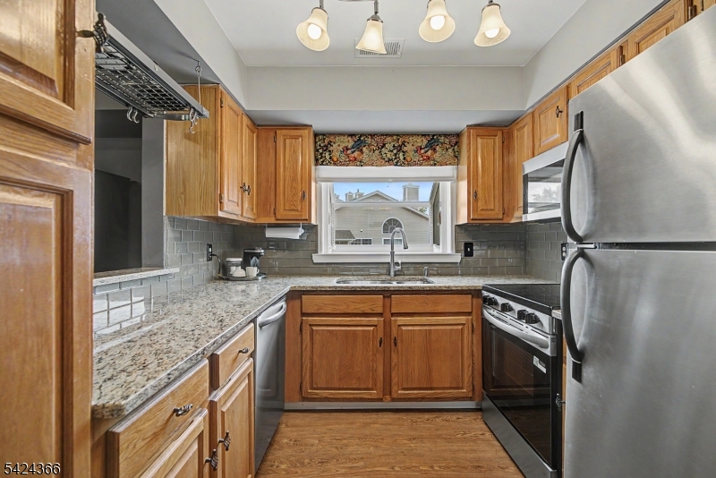 Crestmont - Residential