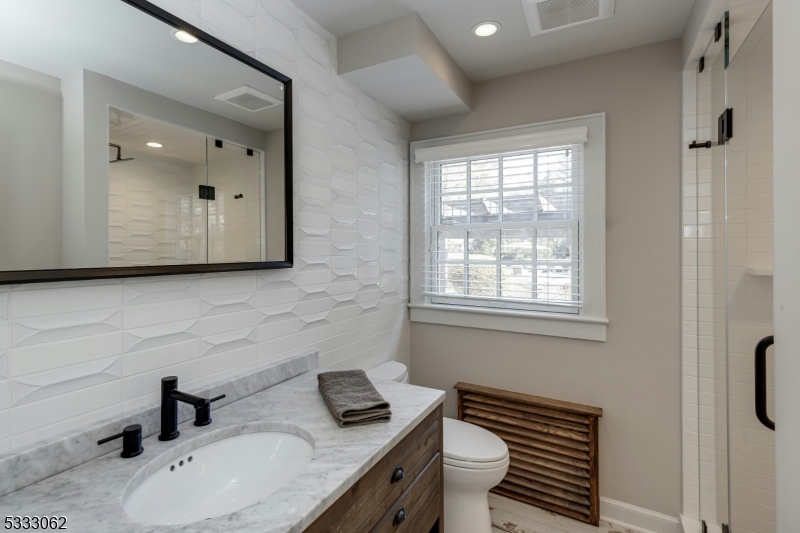 Coveted Cul-de-Sac - Residential