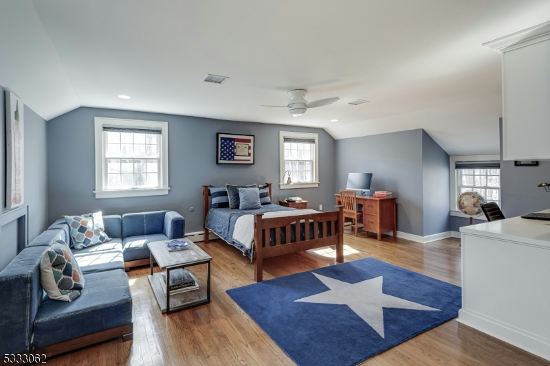 Coveted Cul-de-Sac - Residential