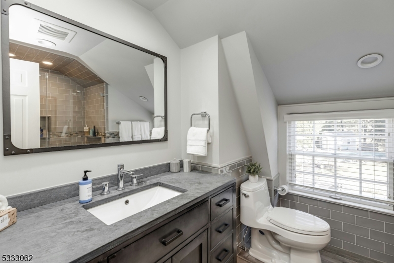 Coveted Cul-de-Sac - Residential