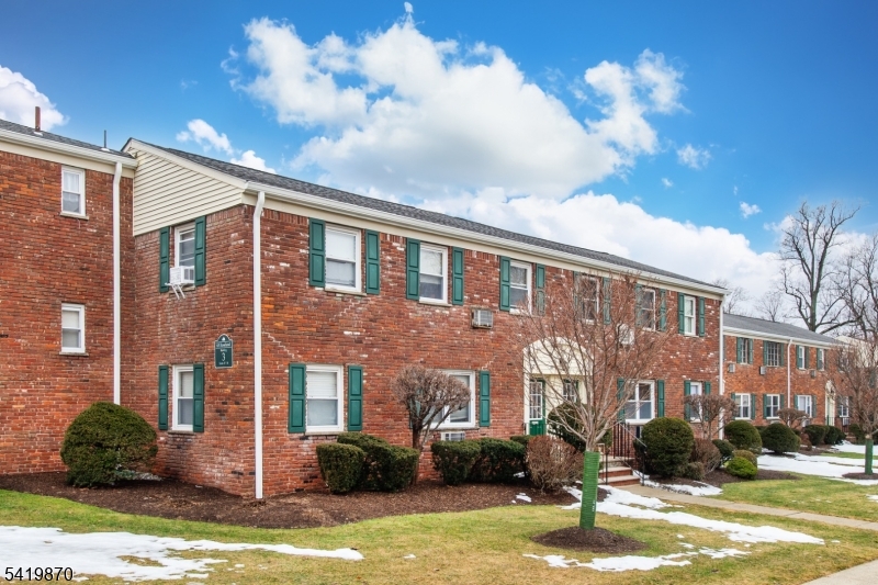 Parkside Gardens - Residential