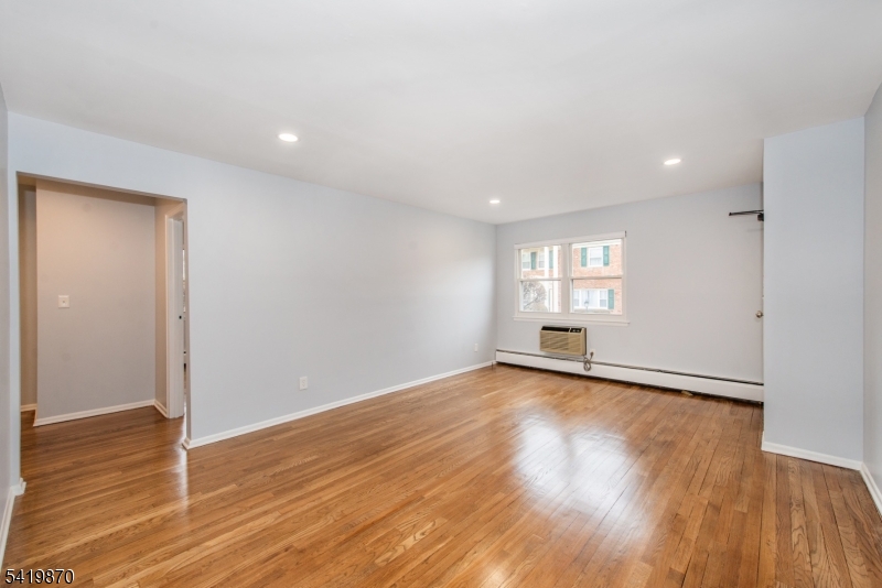 Parkside Gardens - Residential