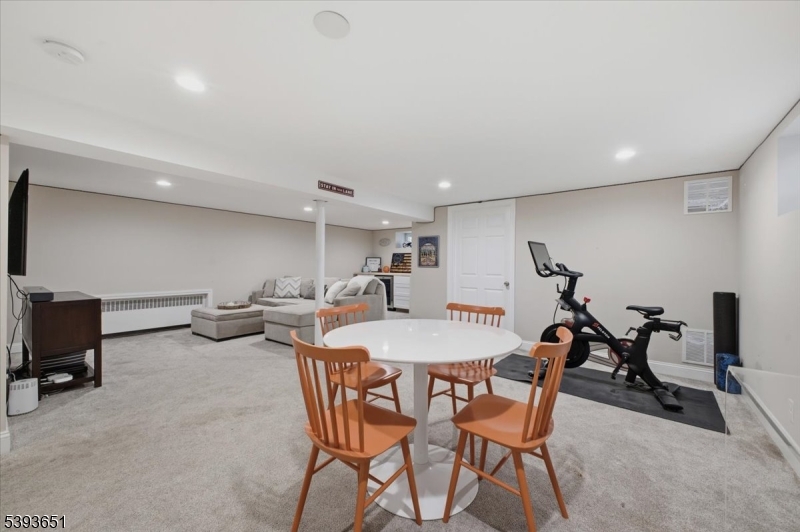 Spring Ridge - Residential