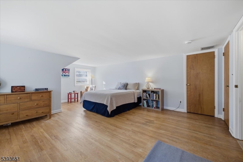 Spring Ridge - Residential