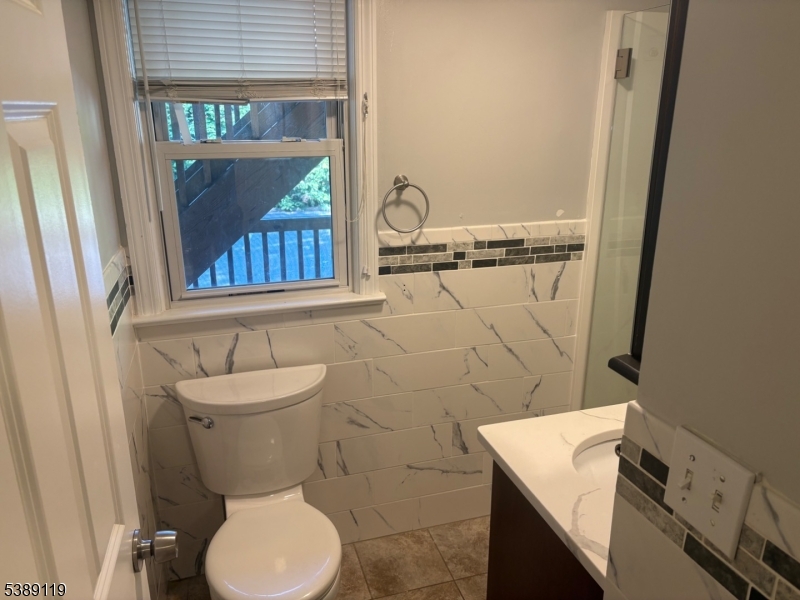 New Providence Boro, New Jersey 07974, United States, 3 Bedrooms Bedrooms, ,2 BathroomsBathrooms,Residential,Active,223824