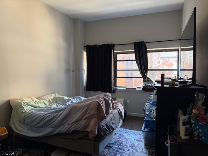 Renaissance Towers - Residential