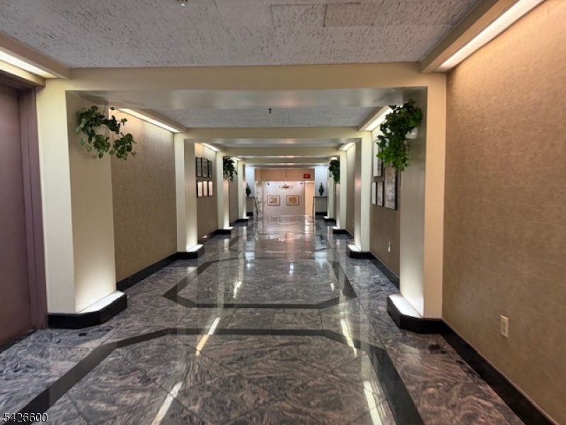 Renaissance Towers - Residential