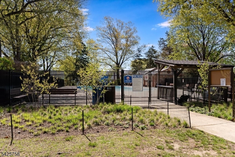 Radburn - Residential