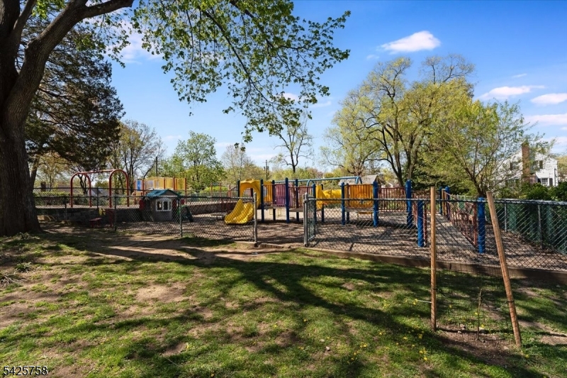 Radburn - Residential