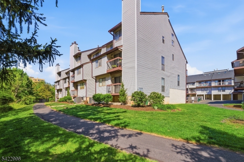 Brookview - Residential