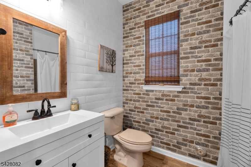 Essex Park - Residential