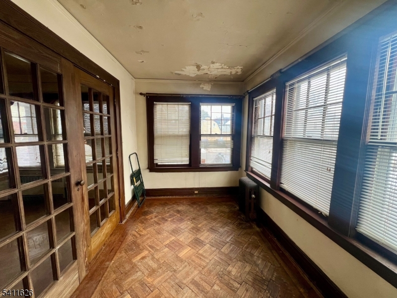 Presidential Section - Residential