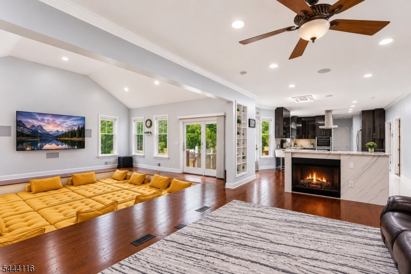 Photo 1 of 28 — 164 E Mountain Rd, Hillsborough Twp., NJ 08844