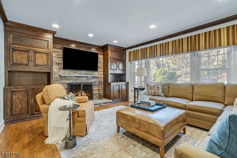 Baltusrol Top - Residential