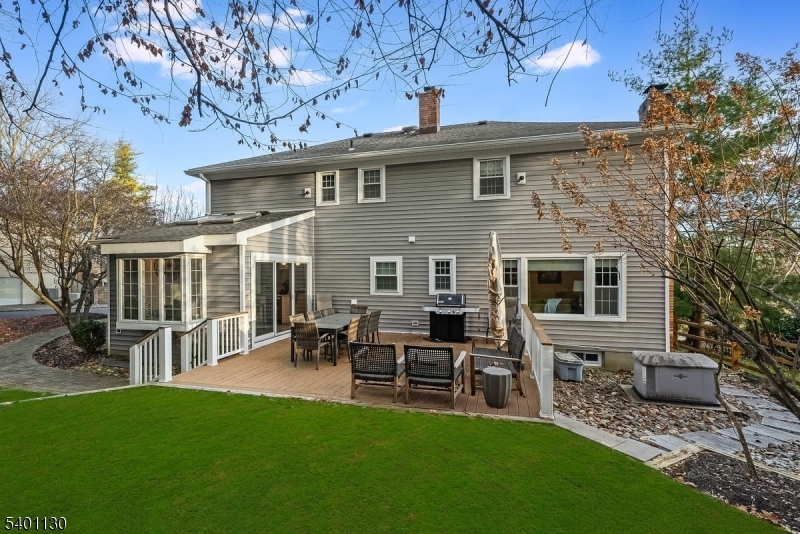 Baltusrol Top - Residential