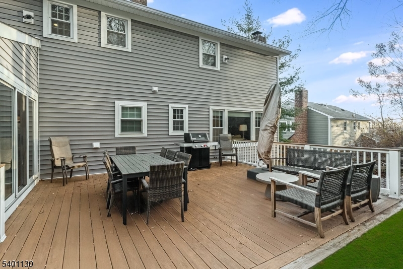 Baltusrol Top - Residential