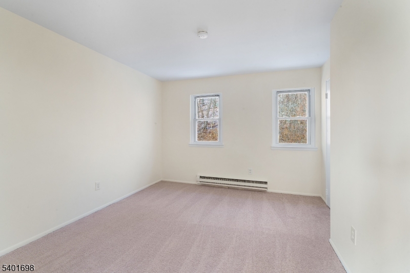 Mountain View Manor - Residential