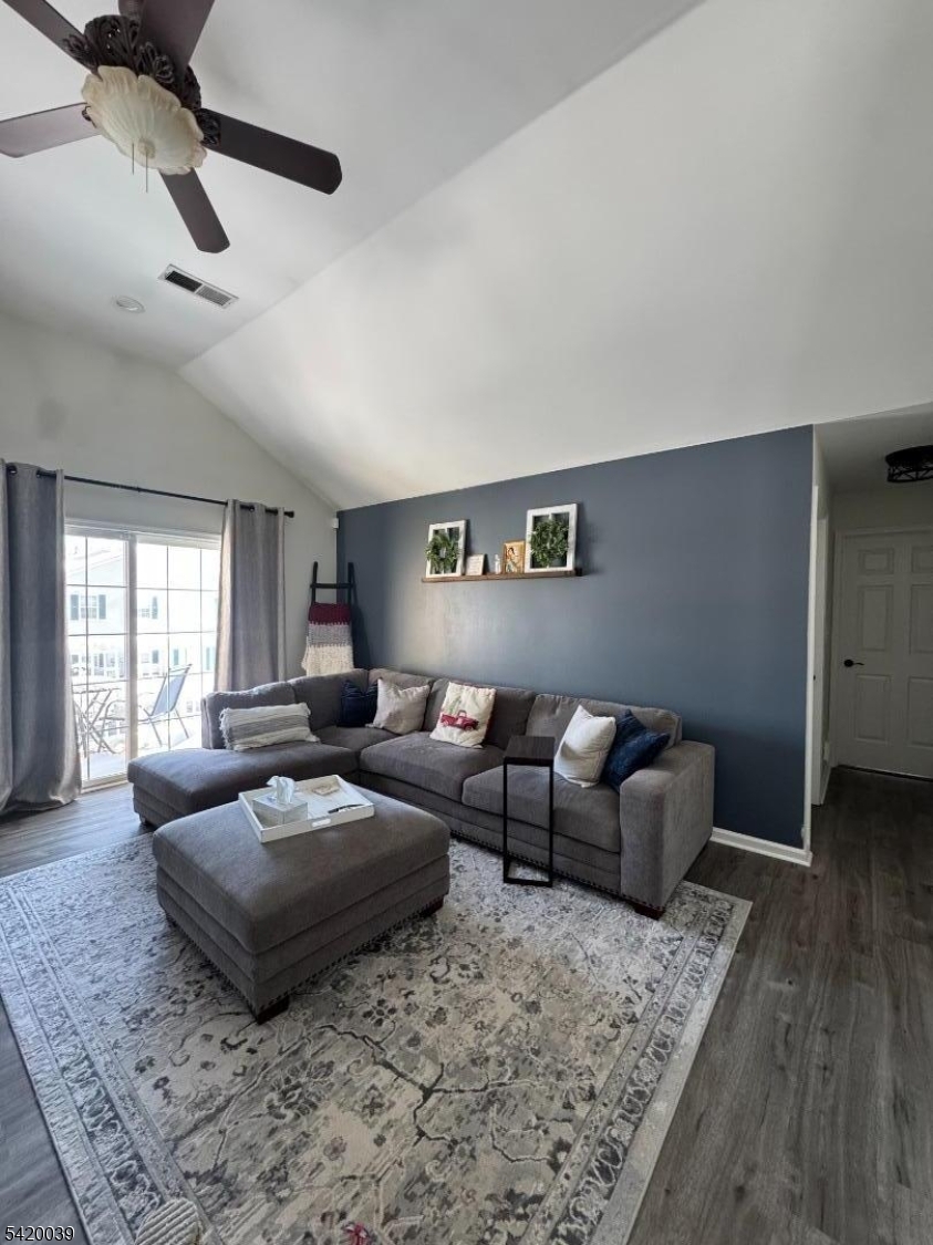 Stratton Meadows - Residential Lease