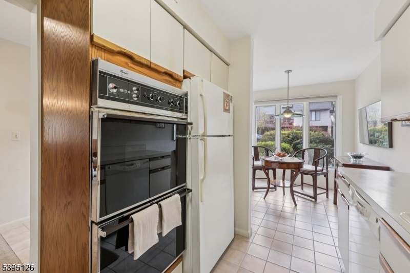 Wedgewood Knolls - Residential