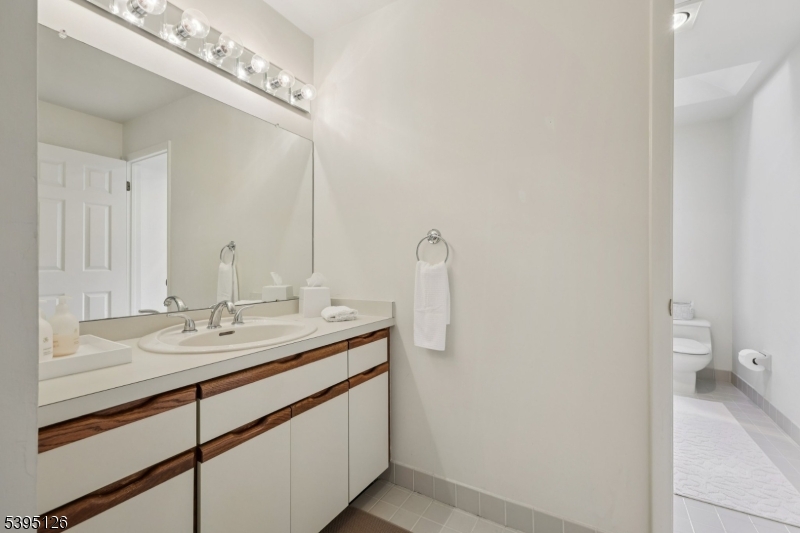 Wedgewood Knolls - Residential