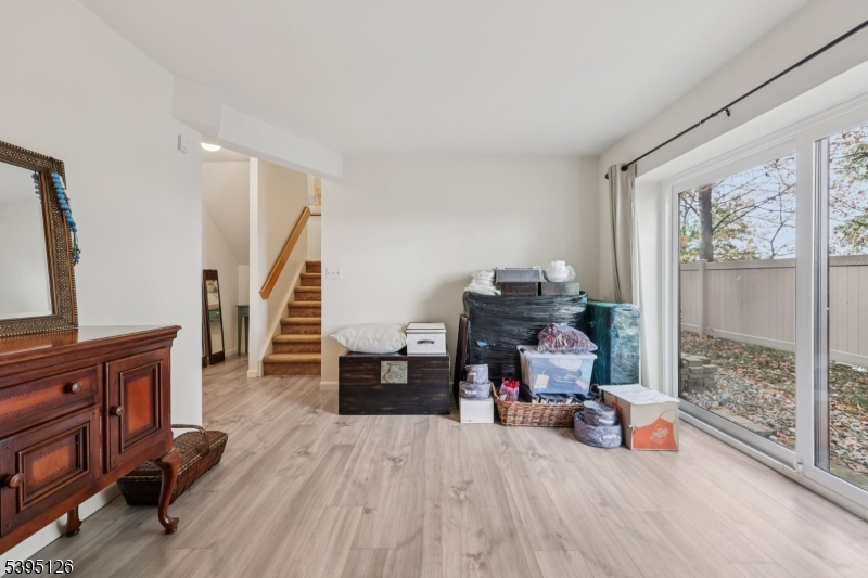 Wedgewood Knolls - Residential