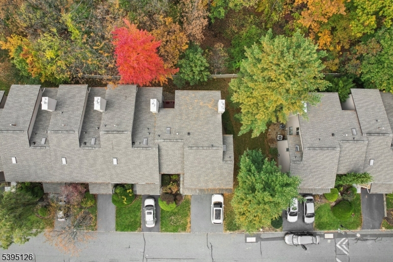 Wedgewood Knolls - Residential