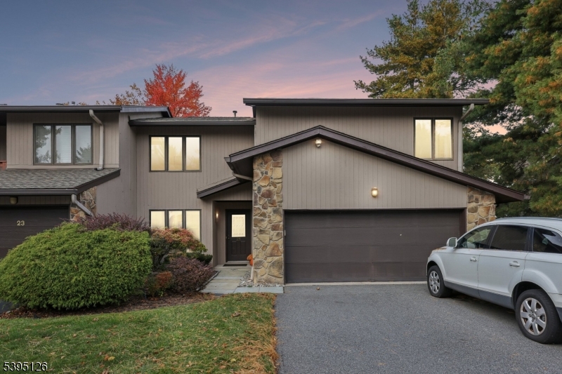 Wedgewood Knolls - Residential