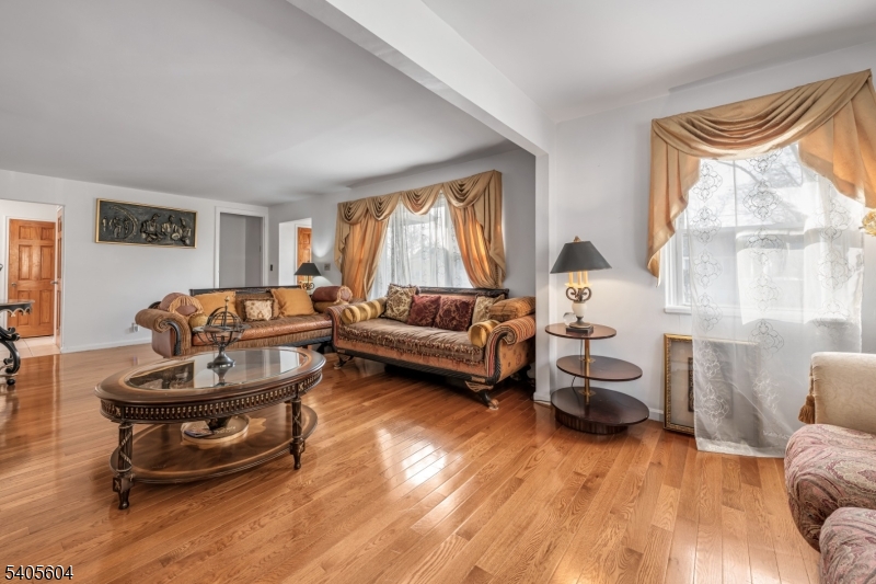 PLEASANTDALE - Residential