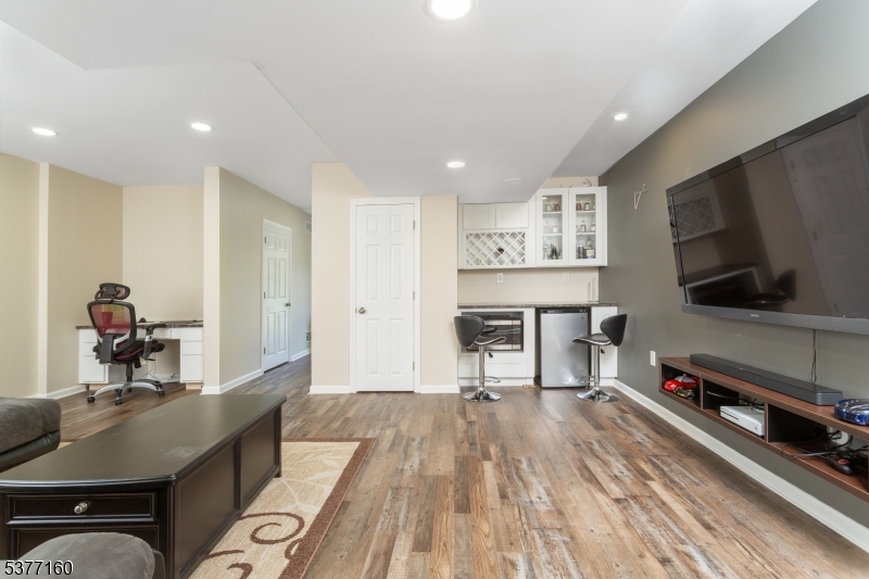 Forge Pone - Residential Lease