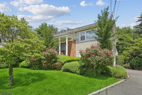 32 Golf Oval, Springfield Twp., NJ 07081 - MLS#: 3920053