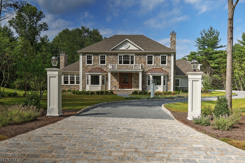 Fox Hunt Court - Residential