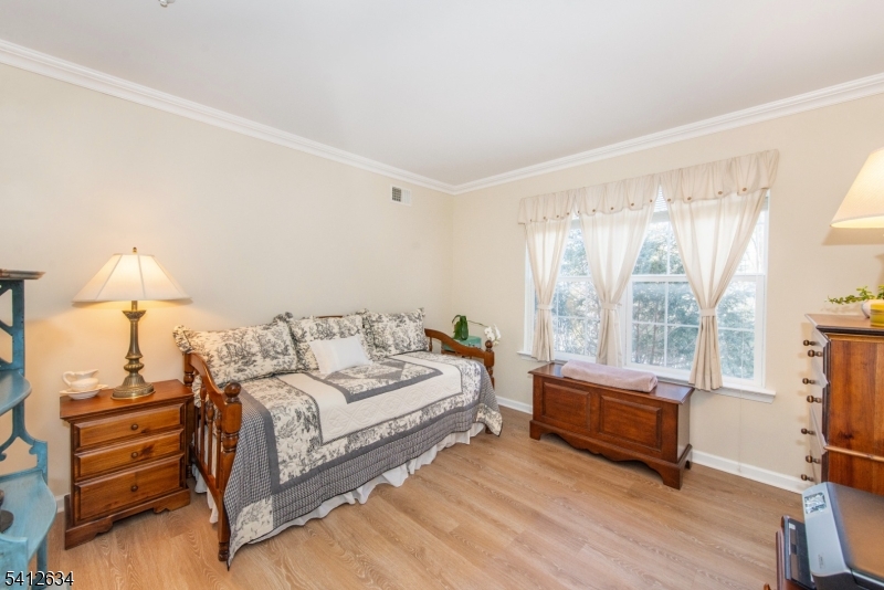 Seasons Glen - Residential