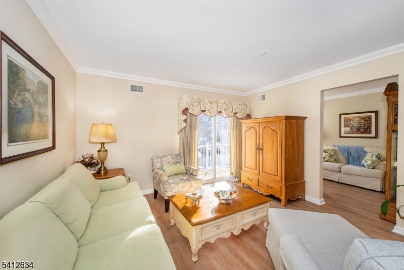 Seasons Glen - Residential