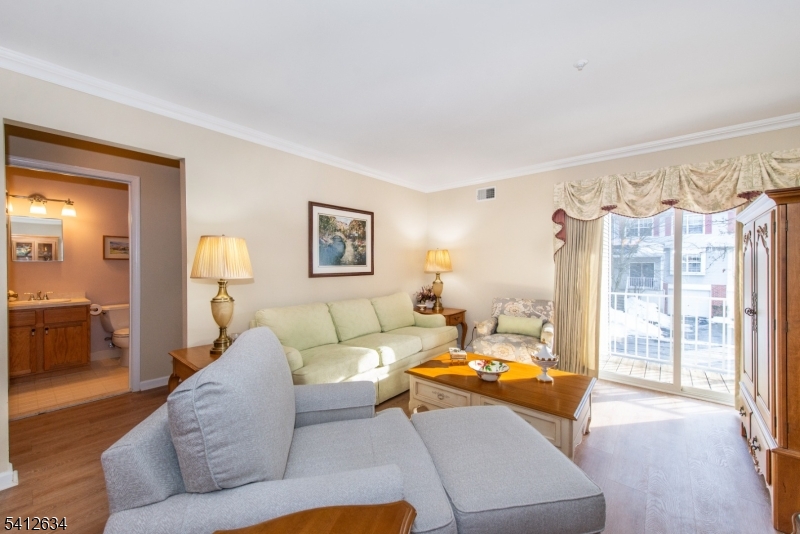 Seasons Glen - Residential