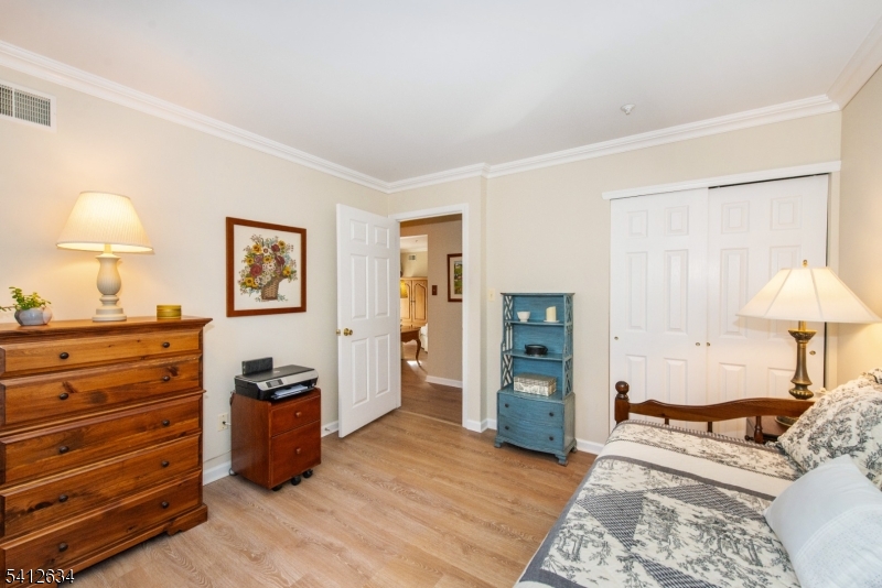 Seasons Glen - Residential