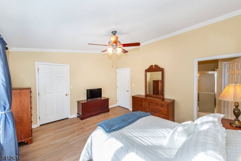 Seasons Glen - Residential