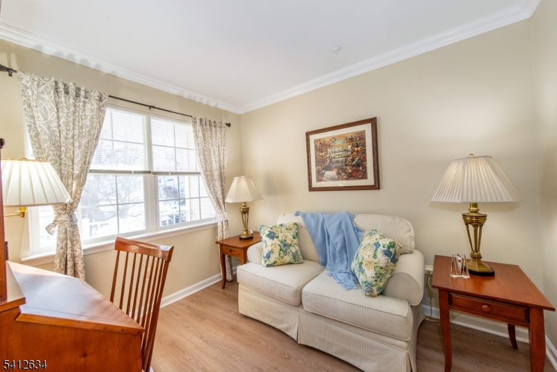 Seasons Glen - Residential