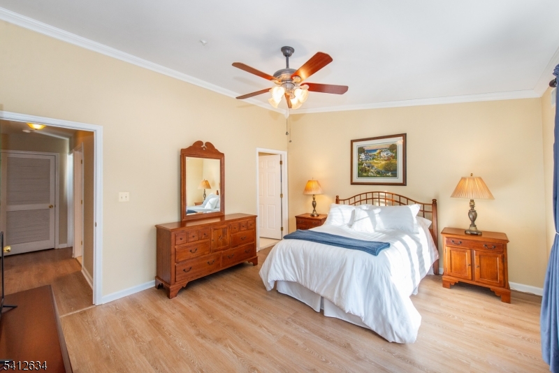 Seasons Glen - Residential