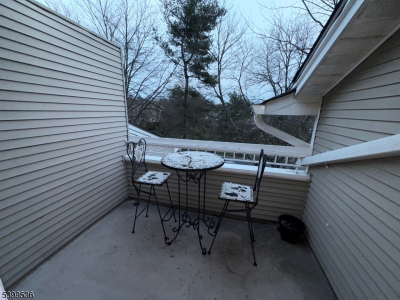 Crestmont Village The Hills - Residential Lease