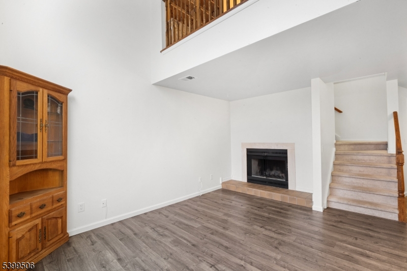 Crestmont Village The Hills - Residential Lease