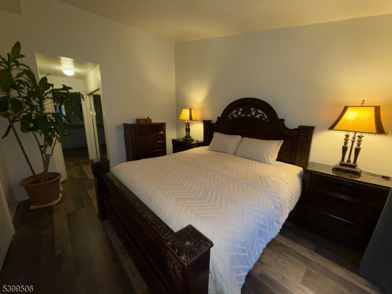 Crestmont Village The Hills - Residential Lease