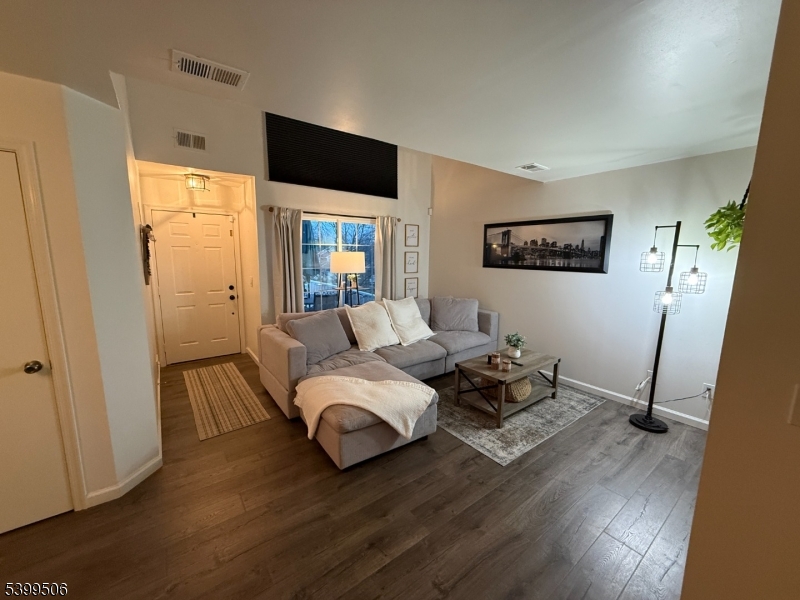 Crestmont Village The Hills - Residential Lease